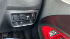 Nissan Juke 1.5 dCi N-Connecta 5dr Diesel Hatchback